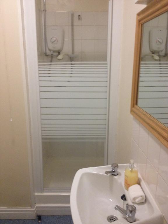 Hotel The Miners Arms Leeds  Esterno foto